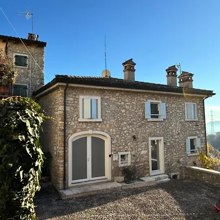 Ca Paradiso Apartment Caprino Veronese